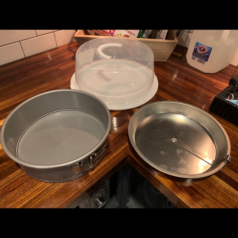 Cake items